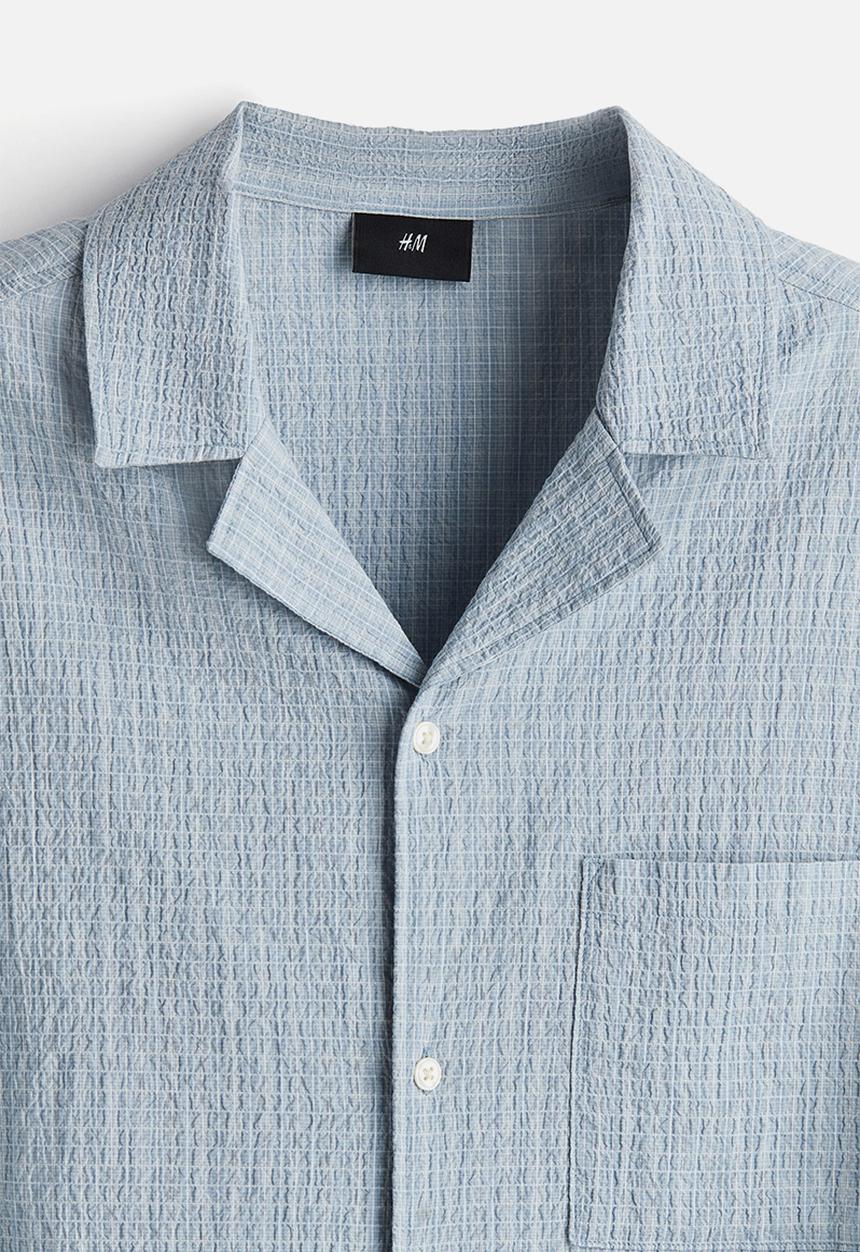 H&M - Loose fit seersucker resort shirt - light blue striped
