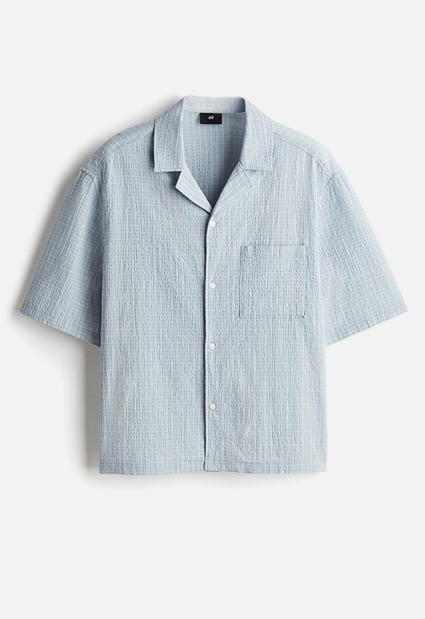 H&M - Loose fit seersucker resort shirt - light blue striped