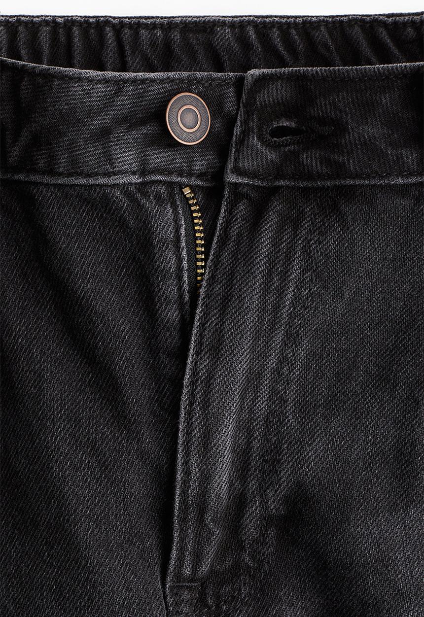H&M - Frayed-edge denim shorts - washed black