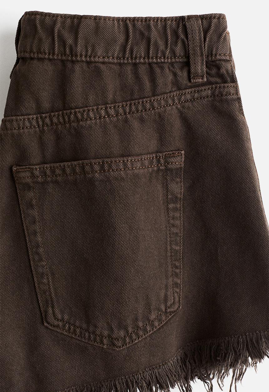 H&M - Frayed-edge denim shorts - dark beige