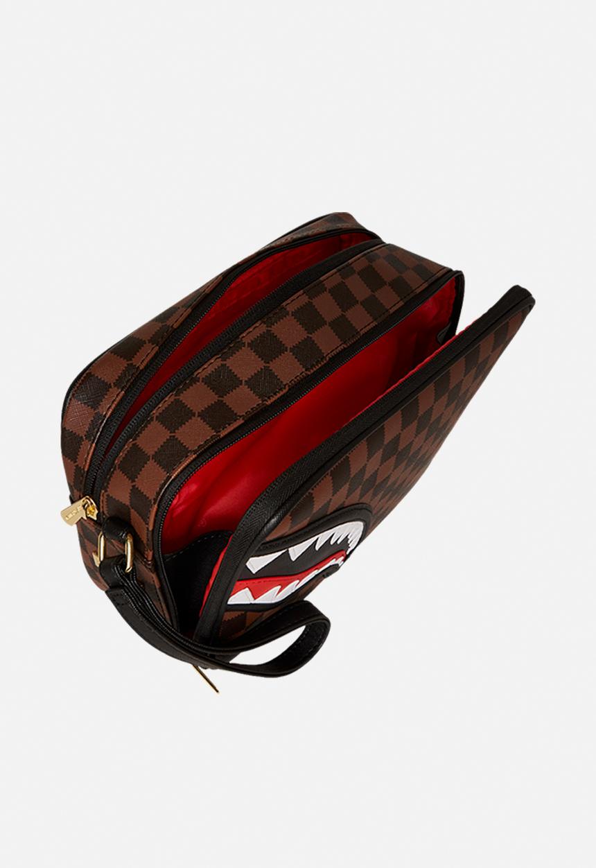Sprayground - Sawtooth sharks in paris toiletry - brick