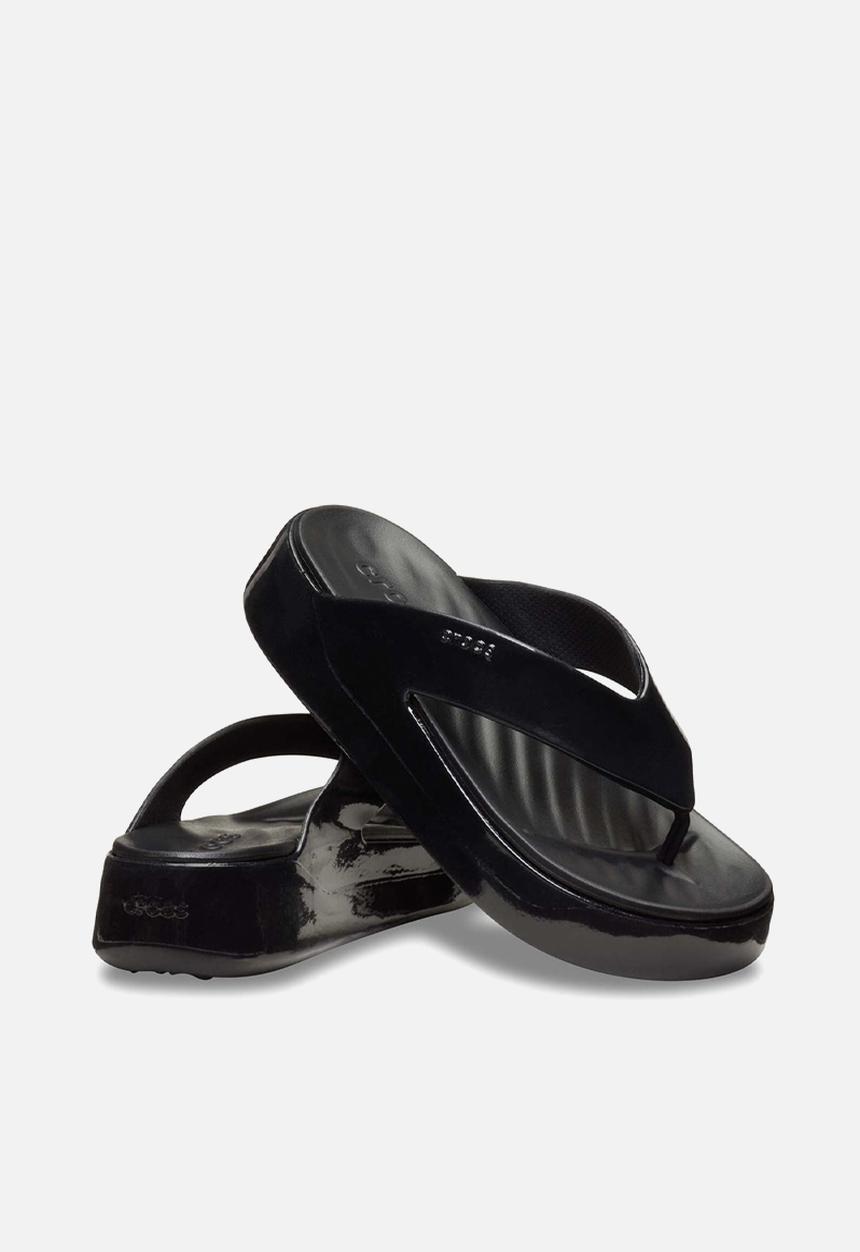 Crocs - Getaway way platform patent flip - black