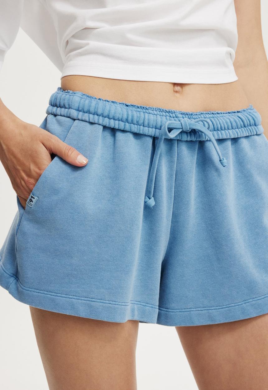 Cotton On - Fleece sweatshort - washed cosmic star