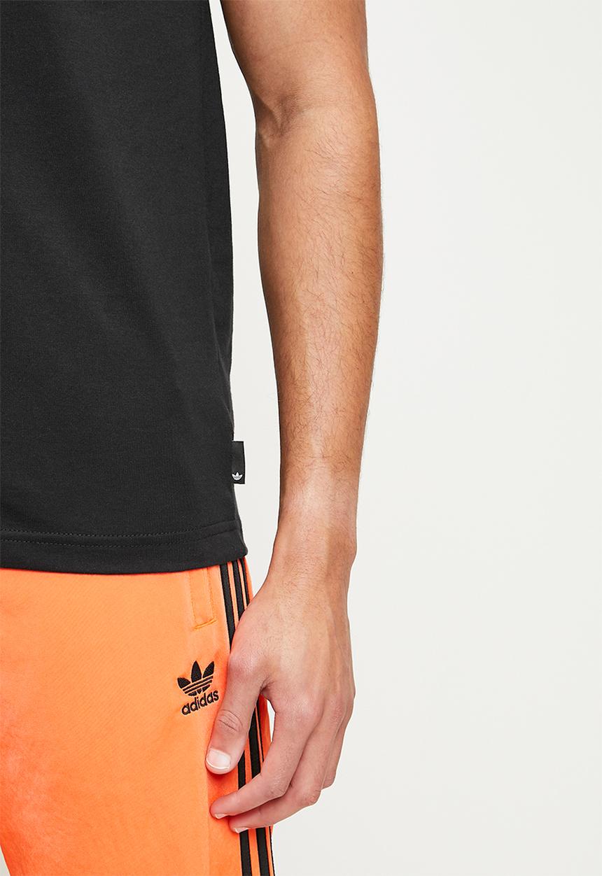 adidas Originals - Tartan Tee - Black