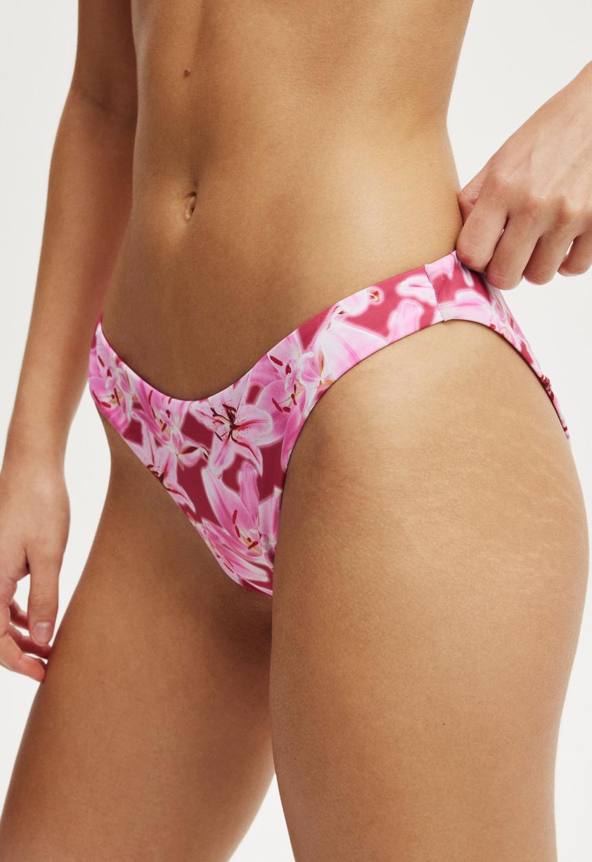 Cotton On - Full Bikini Bottom - Tropical Lily Crushed Berry