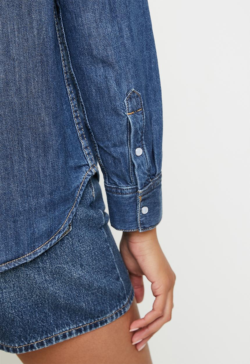 Levi’s® - Iconic Western Shirt ZA - Air Space 3