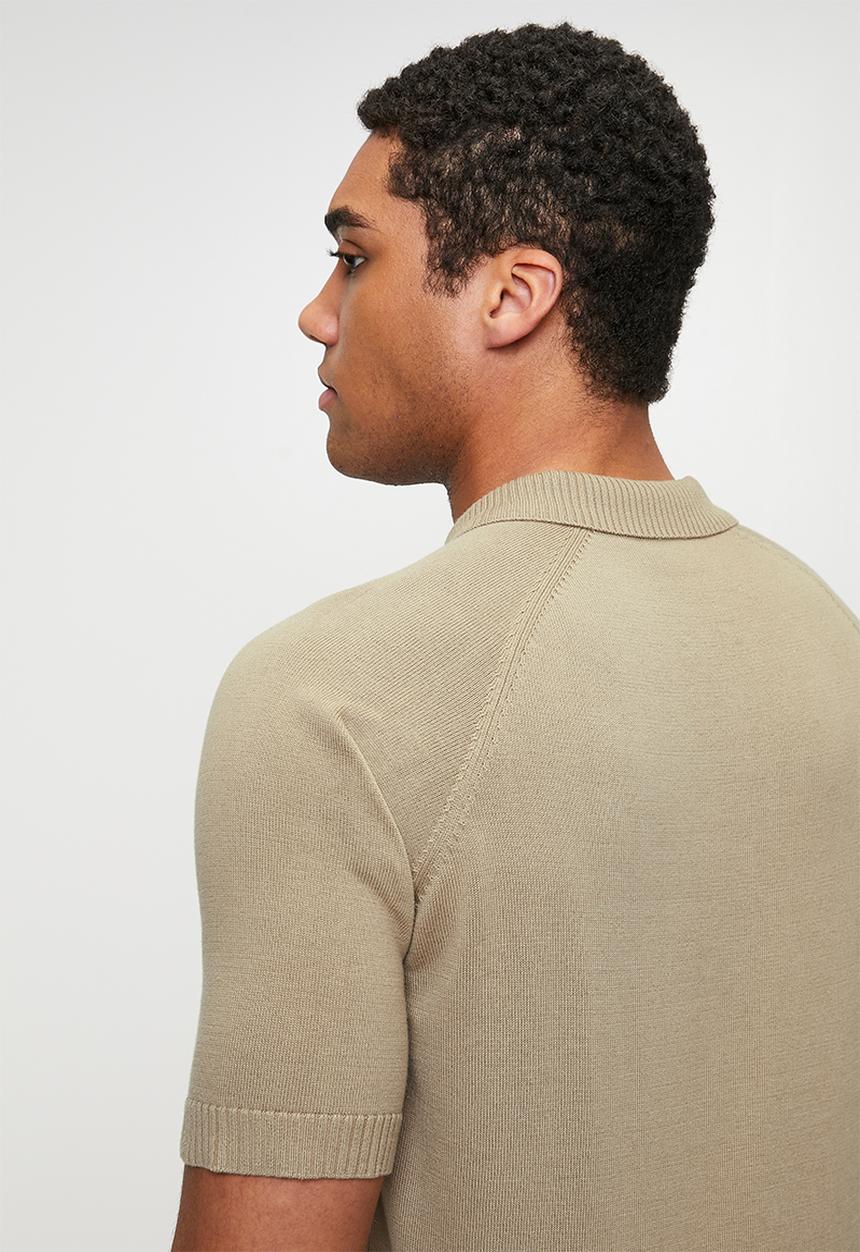POLO - KEVIN Knitted Golfer - Camel