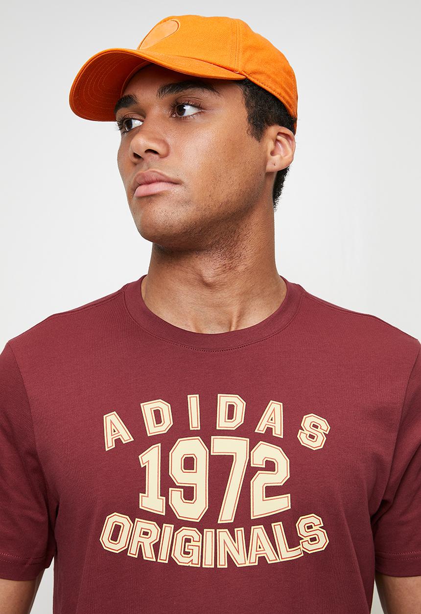 adidas Originals - Varsity 4 Tee - Noble Maroon