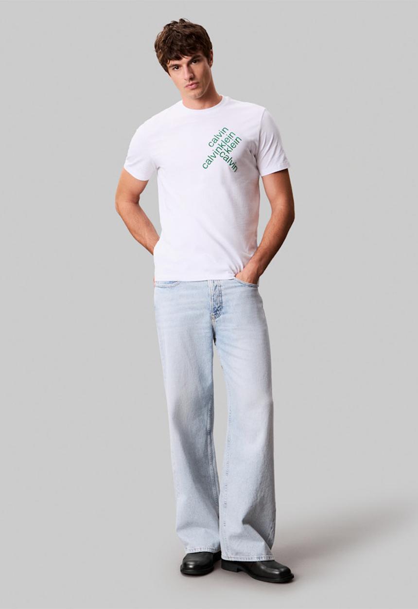 Calvin Klein - Ss 30S Eu Ck Bh Word Stack Graphic Tee - Brilliant White