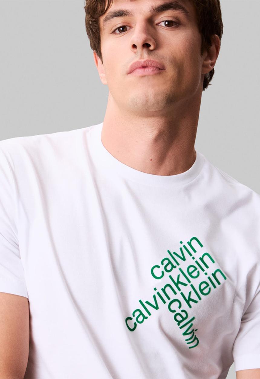 Calvin Klein - Ss 30S Eu Ck Bh Word Stack Graphic Tee - Brilliant White