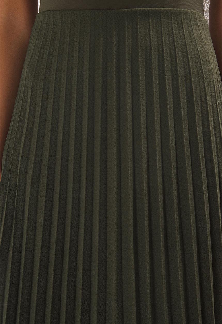 Trendyol - Sleeveless Crew Neck Pleated Elastic Midi Knit Dress - Khaki