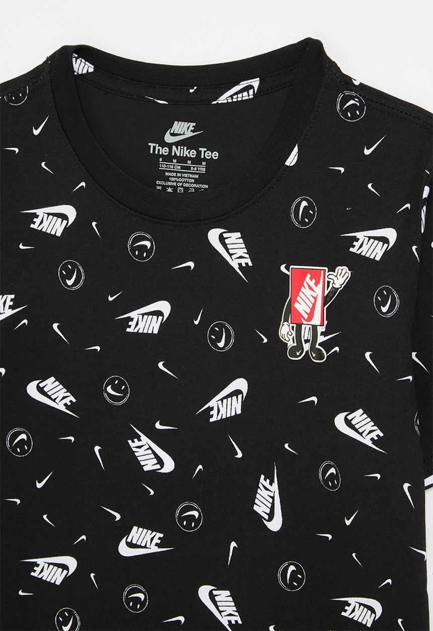 Nike - Nike all-over print boxy tee - black
