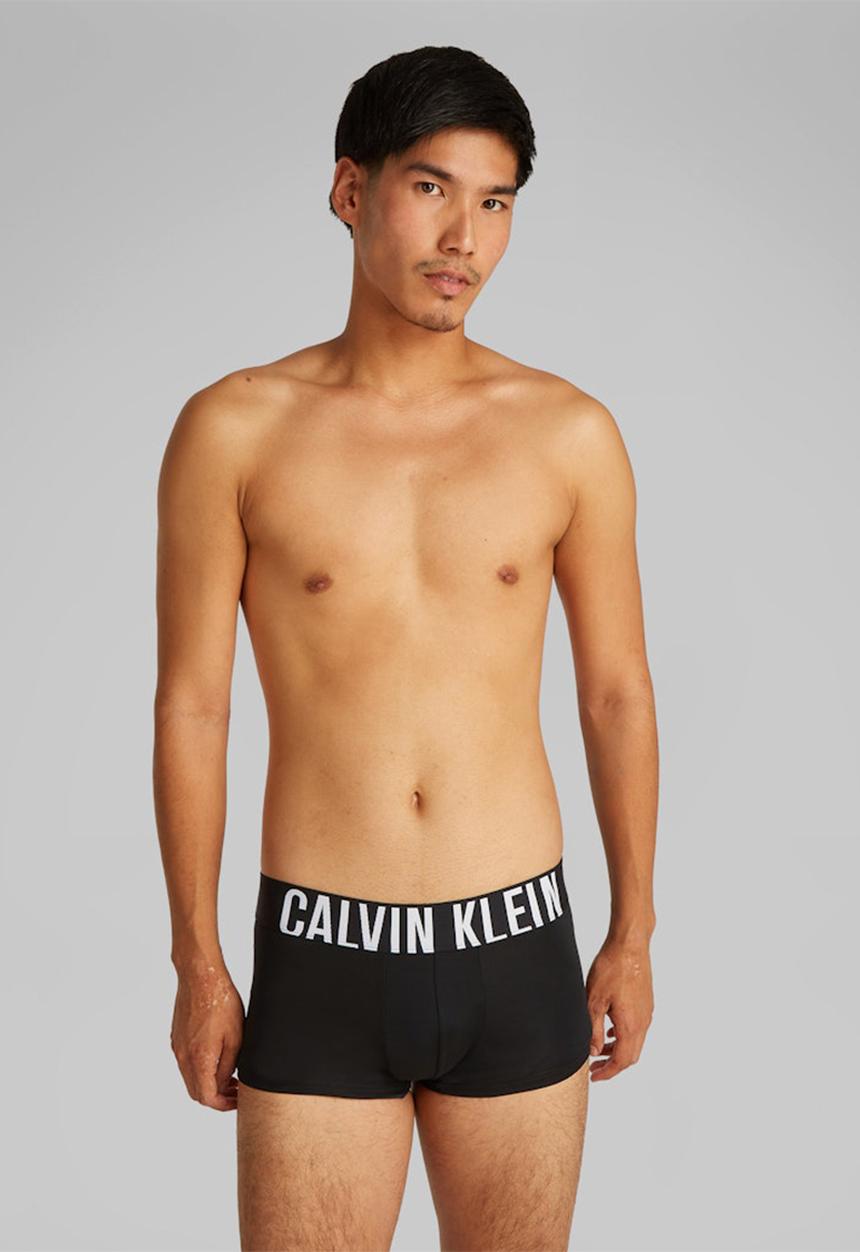 Calvin Klein - Low Rise Trunk 3Pk - B- Carnival Bl, White, Misty Gr Lgs