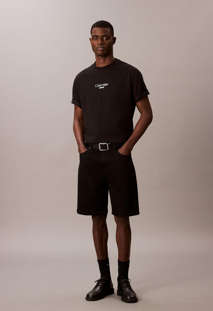Calvin Klein - Ss 16S Rlxd Fit Ckj Graphic Tee - Black