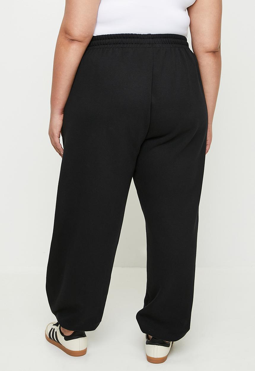 adidas Originals - Plus ESS JOGGER FT W - black