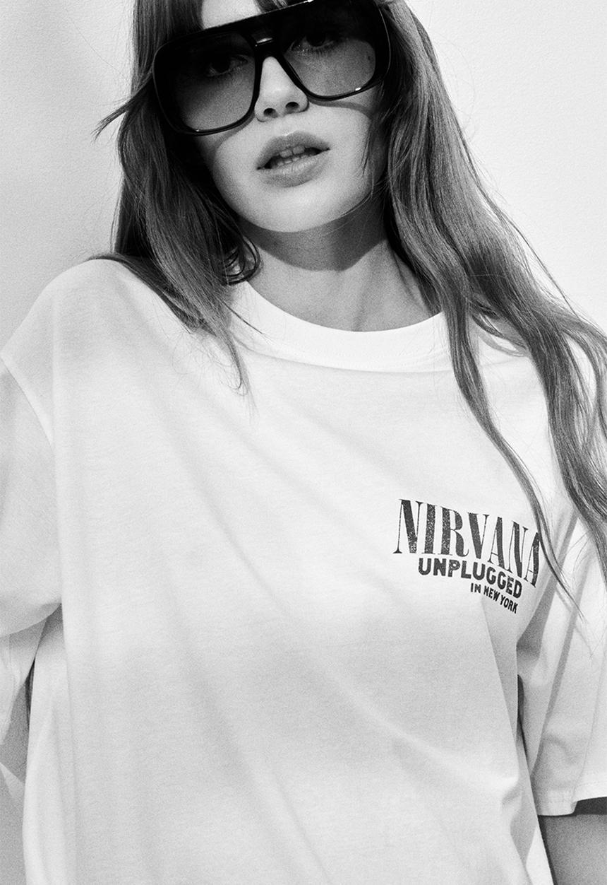 H&M - Oversized printed t-shirt - cream & nirvana
