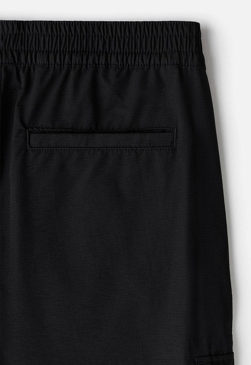 H&M - Regular fit twill cargo trousers - black