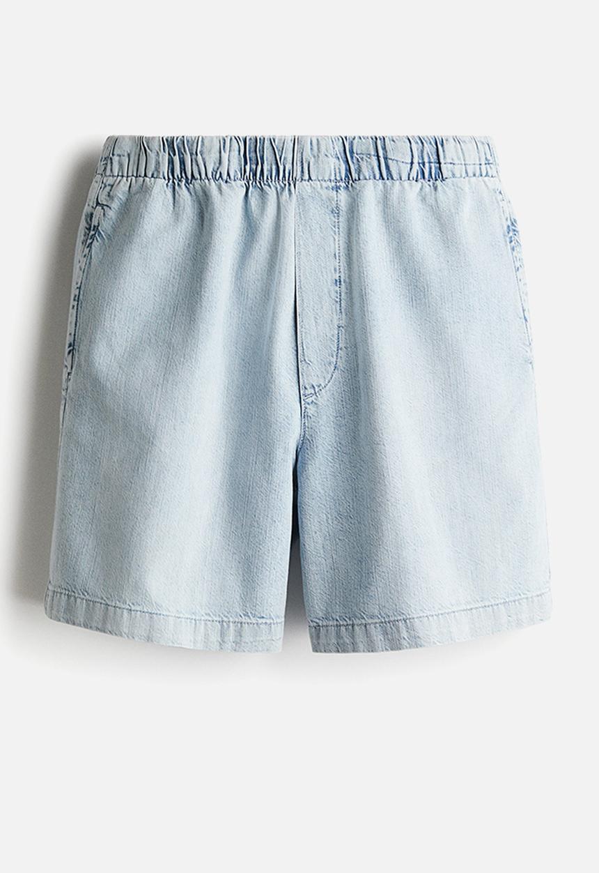 H&M - Baggy denim shorts - light denim blue