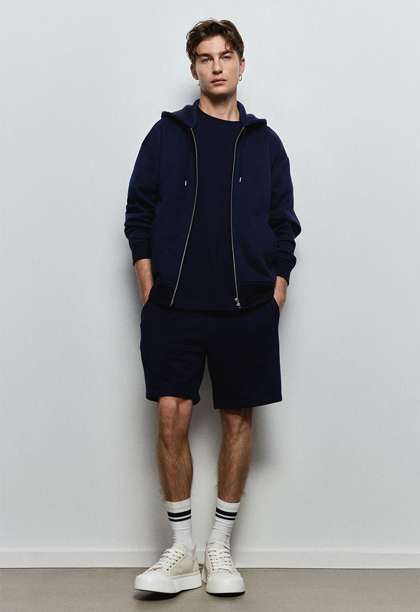 H&M - Regular fit sweatshorts - navy blue