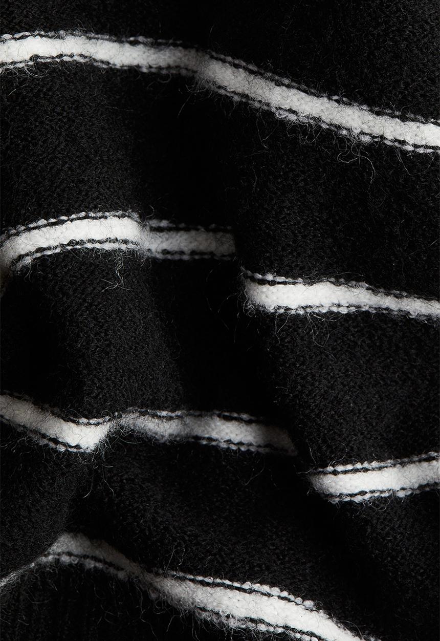 H&M - Fine-knit t-shirt - black striped