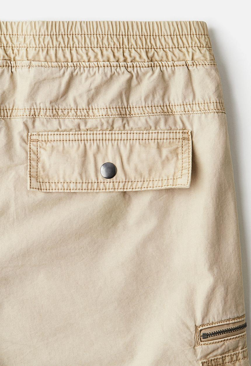 H&M - Regular fit cargo shorts - beige