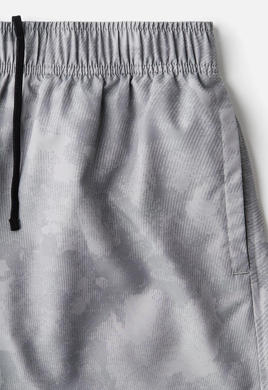 H&M - Mid-length sports shorts with drymove™ - grey patterned