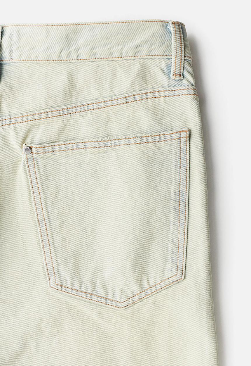 H&M - Baggy denim shorts - pale denim blue