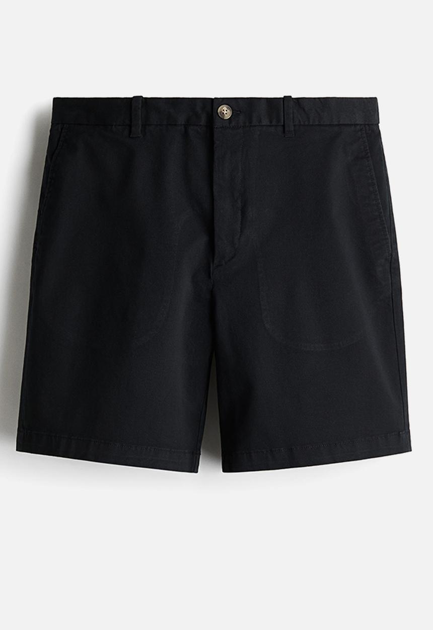 H&M - Regular fit chino shorts - black