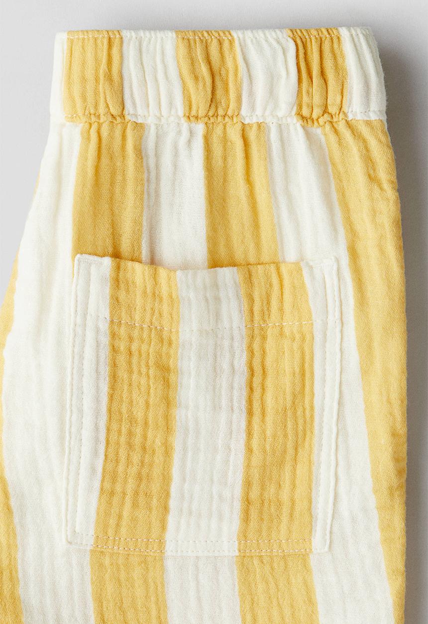 H&M - Muslin shorts - yellow/striped