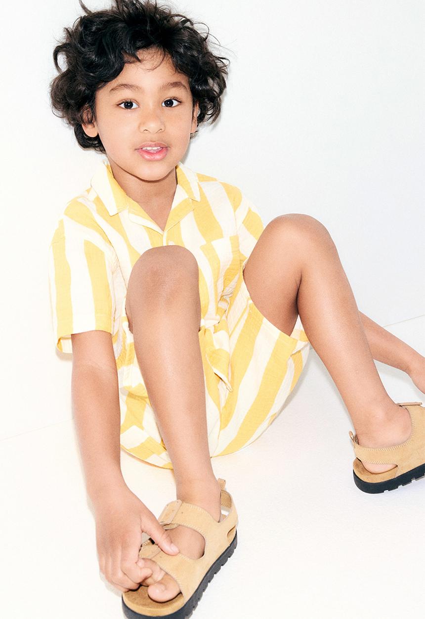 H&M - Muslin shorts - yellow/striped