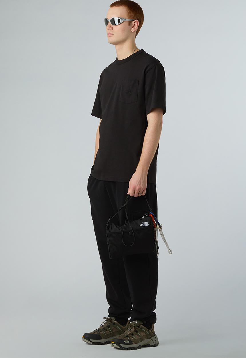 The North Face - S/S Dome Relaxed Pocket Tee - TNF Black (JK3)