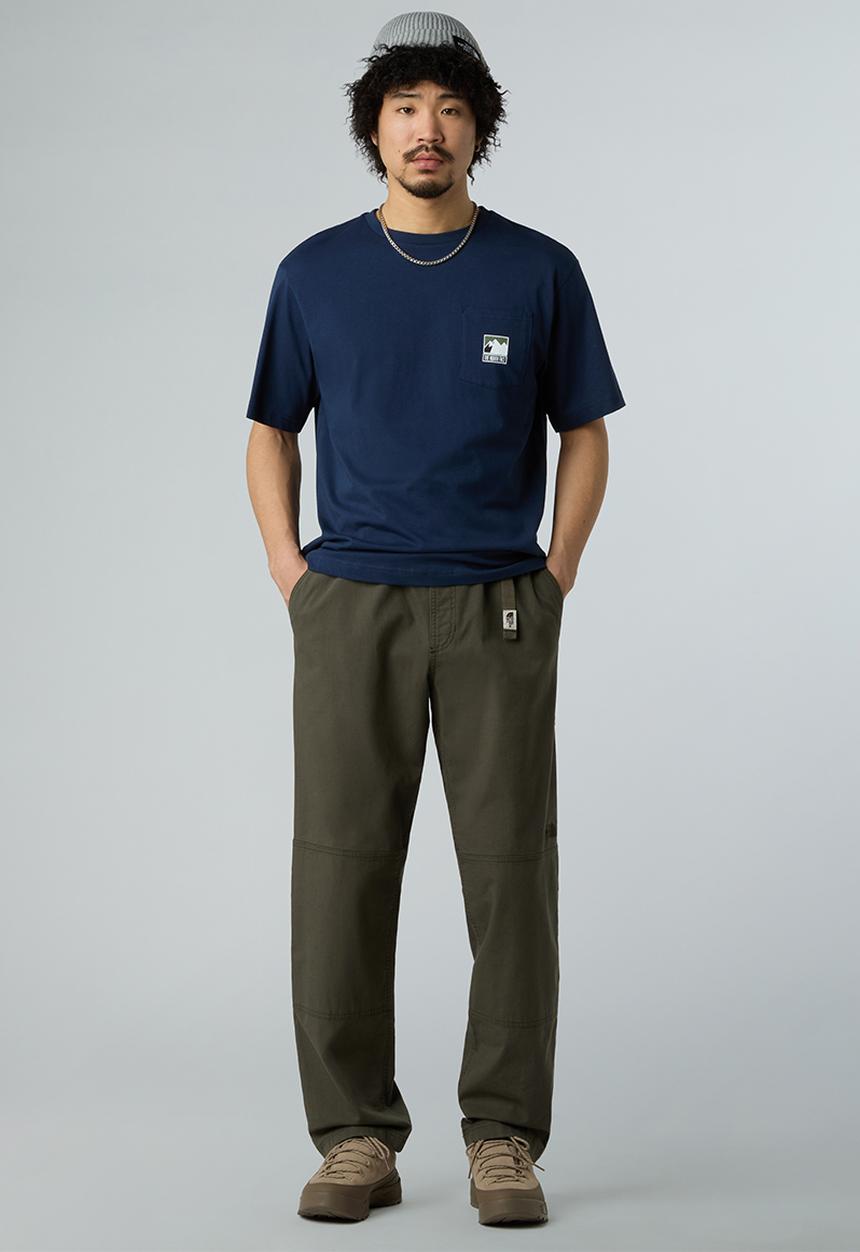 The North Face - Mountain Logo Relaxed Pocket Tee - Summit Navy (8K2)