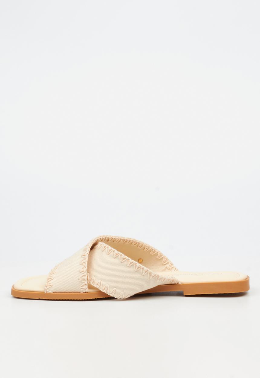 Miss Black - Cream 2 slide - beige