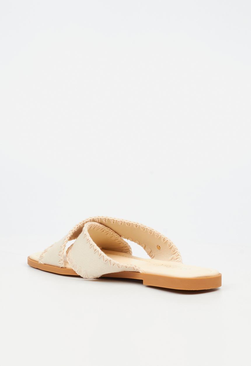 Miss Black - Cream 2 slide - beige