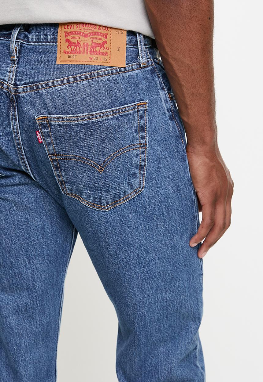 Levi’s® - 501® Original - medium stonewash