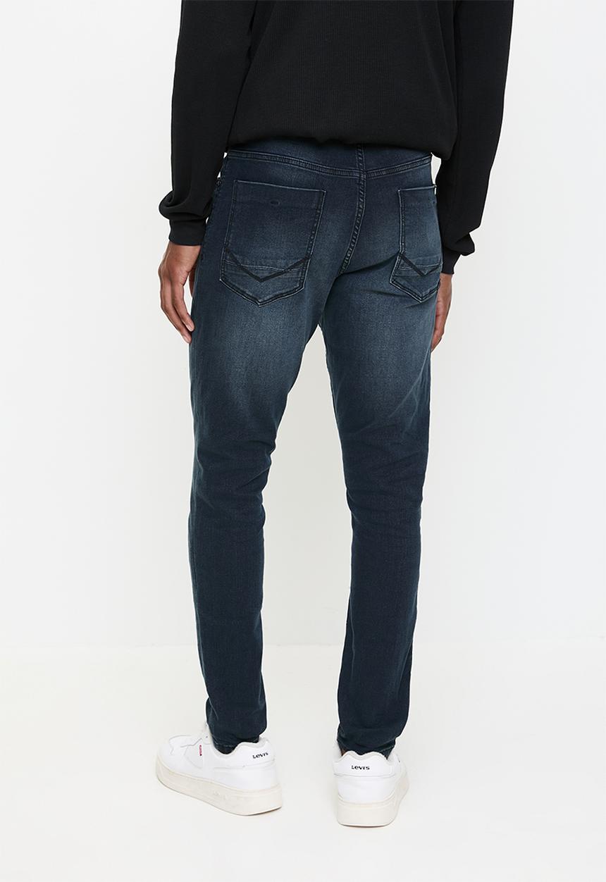 S.P.C.C - Obsidian Signature Sabre Fit Tapered Jeans  - Indigo