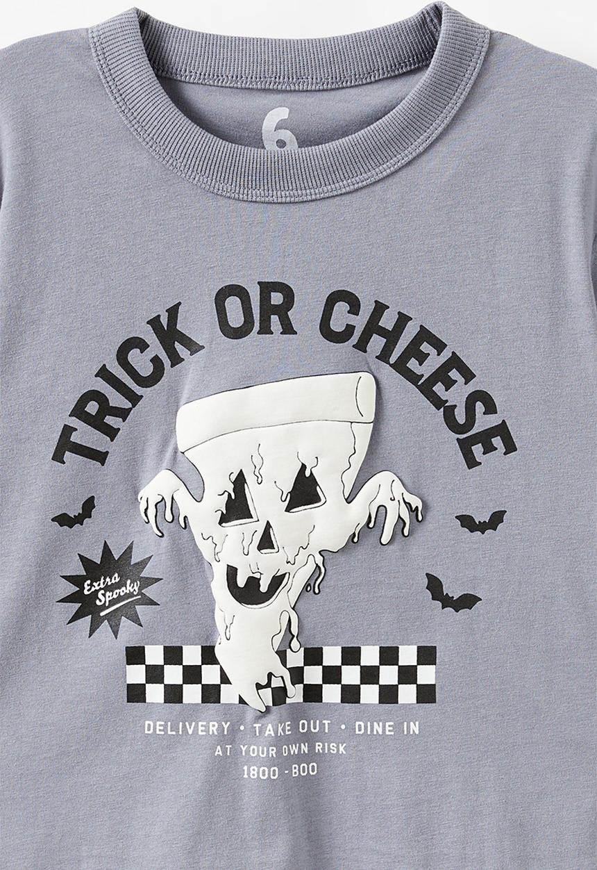 Cotton On - Jonny short sleeve graphic print tee - steel/trick or cheese