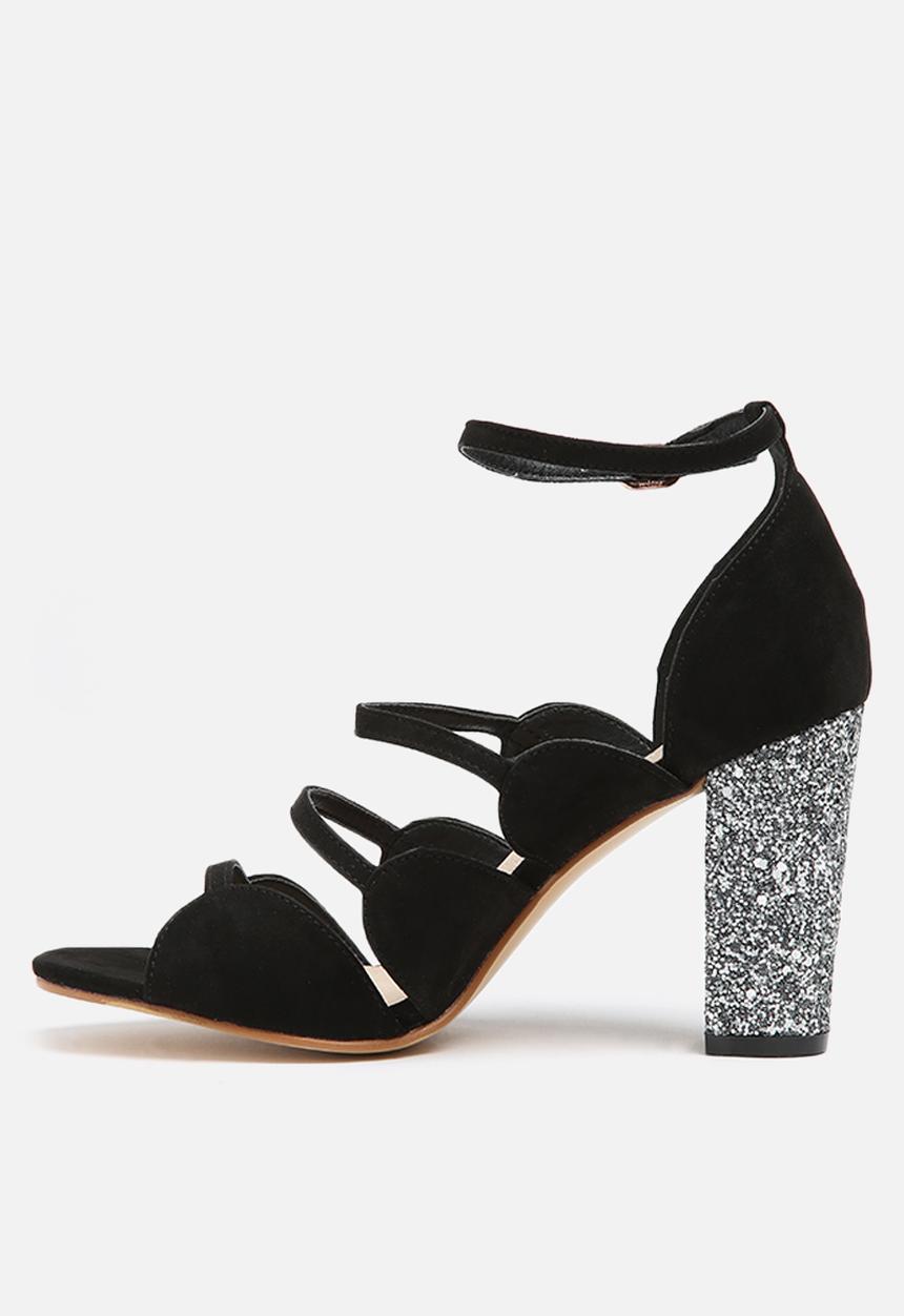 Glamorous - Eve Heel