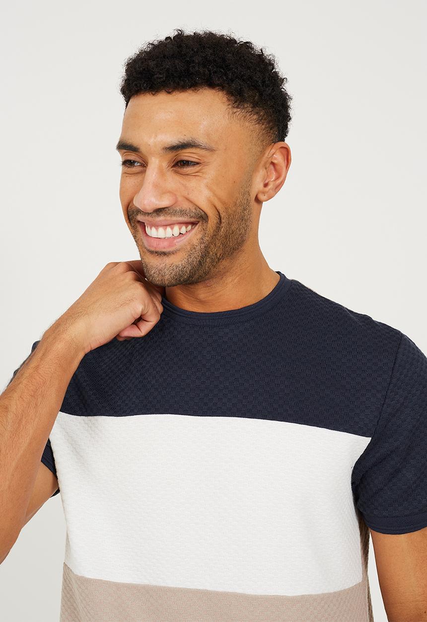 Brave Soul - Deeson Crew Neck T-shirt - Navy Multi