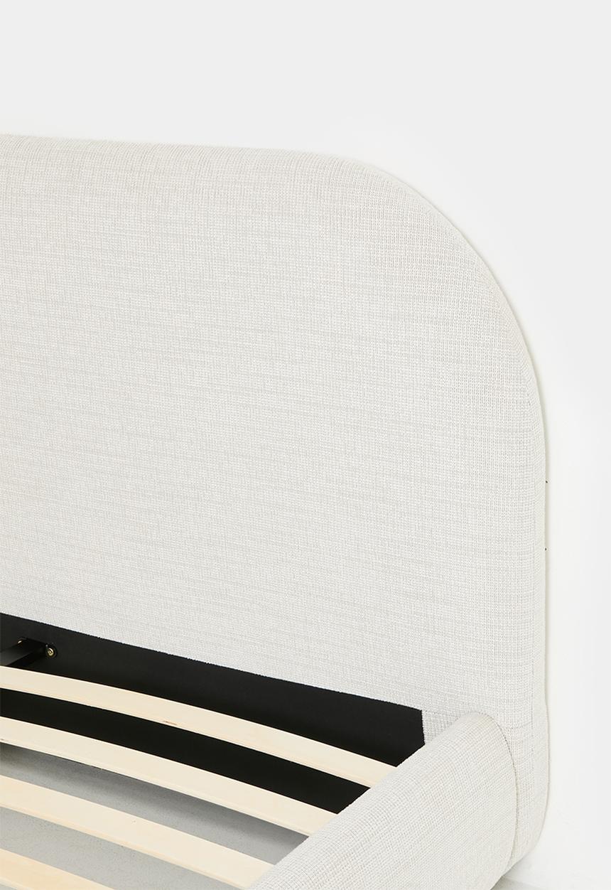 Isabel upholstered bed - natural