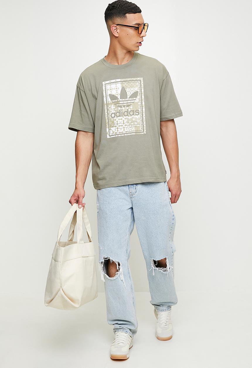 adidas Originals - LNY Box Logo Tee- Silver pebble grey