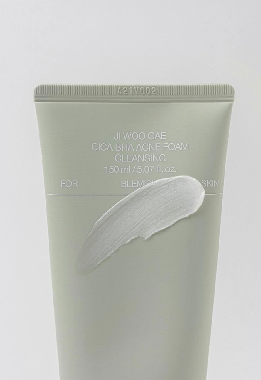 Celimax - Ji Woo Gae Cica BHA Acne Foam Cleansing - 150ml