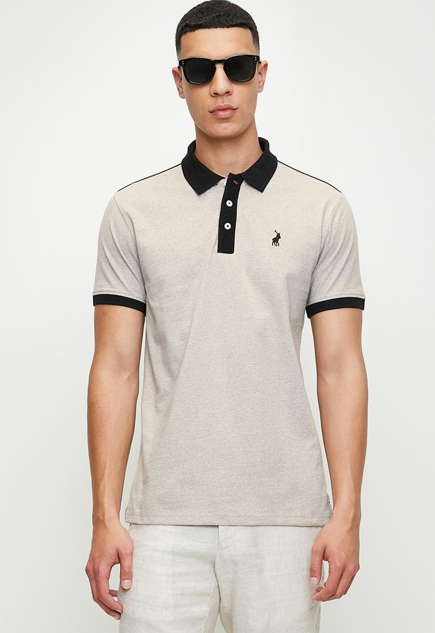 POLO - Vishnu contrast collar piping short sleeve golfer - stone