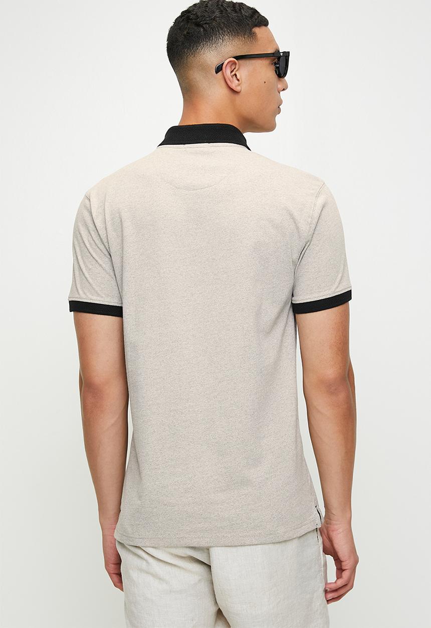 POLO - Vishnu contrast collar piping short sleeve golfer - stone