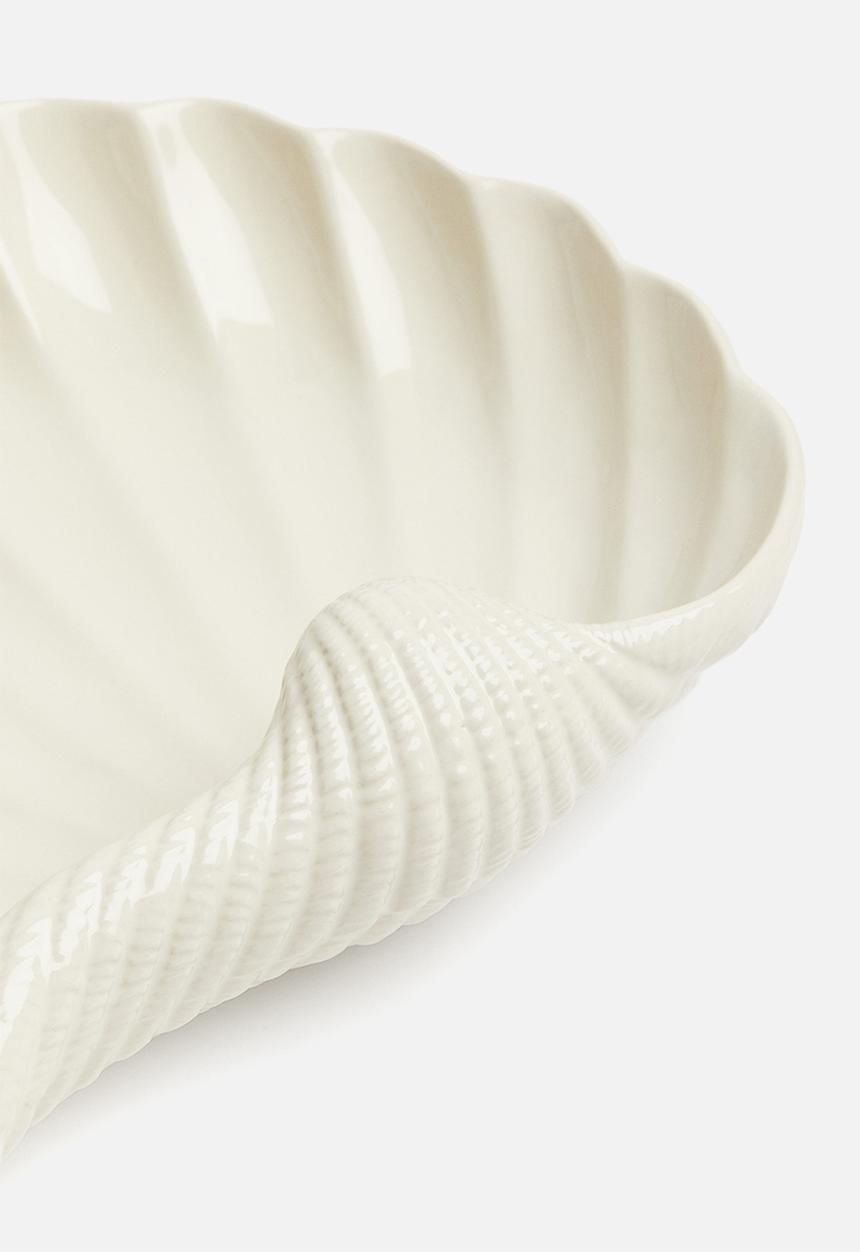 H&M - Large shell-shaped serving bowl - white