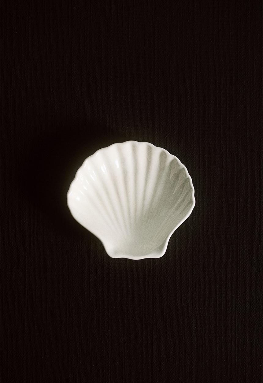 Shell-shaped mini plate - white - 1266216001