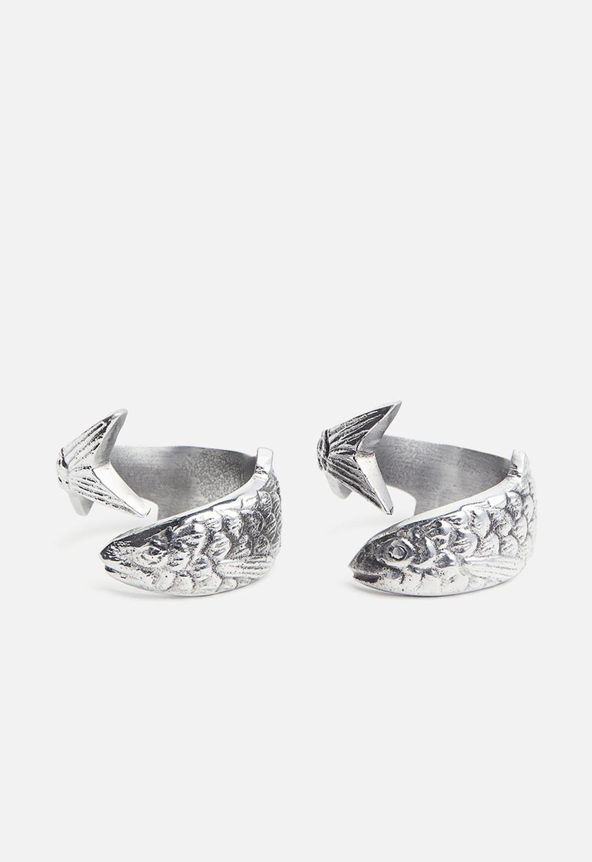 H&M - 2-Pack fish-shaped napkin rings - silver-coloured
