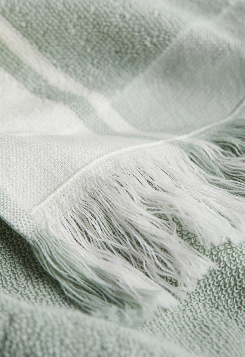 H&M - Fringed beach towel - light dusty green