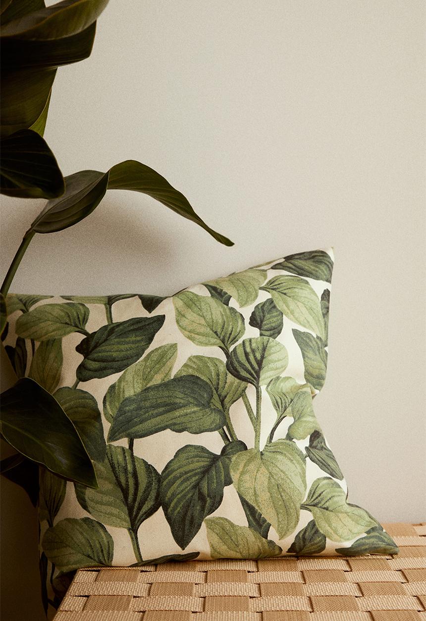 H&M - Outdoor cushion cover - light beige/leaves