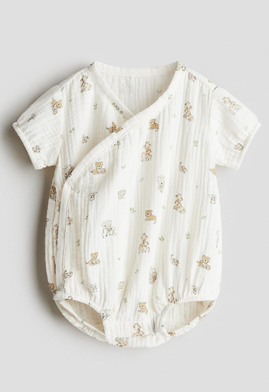 H&M - Printed muslin romper suit - cream/animals